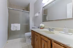 125 Pauline Ave, Buffalo Grove, IL 60089 - Photo 16