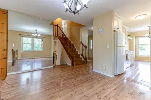 125 Pauline Ave, Buffalo Grove, IL 60089 - Photo 6