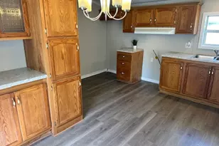 1319 Nicole Ln, Sandwich, IL 60548 - Photo 14