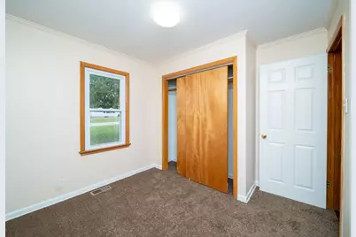 138 Oak Lane, Twin Lakes, WI 53181 - Photo 10