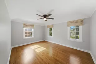 7821 W Thorndale Ave, Chicago, IL 60631 - Photo 18
