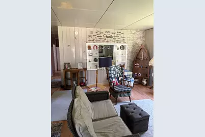 1007 Michigan Avenue, Mendota, IL 61342 - Photo 2