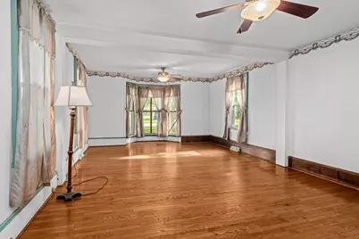 200 W Locust Street, Cambridge, IL 61238 - Photo 18