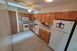 2503 Megan Ct, Sterling, IL 61081 - Photo 6