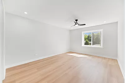 5019 Mulford Street #201, Skokie, IL 60077 - Photo 14