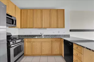 7243 Madison St, Forest Park, IL 60130 - Photo 10