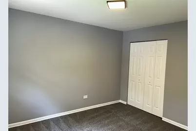 18137 Ravisloe Terrace, Country Club Hills, IL 60478 - Photo 16