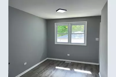 18137 Ravisloe Terrace, Country Club Hills, IL 60478 - Photo 18