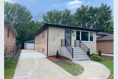 18137 Ravisloe Terrace, Country Club Hills, IL 60478 - Photo 2