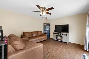 506 Old Hunt Rd, Fox River Grove, IL 60021 - Photo 16