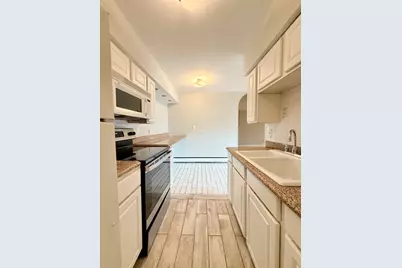 605 N Wolf Road #8E, Hillside, IL 60162 - Photo 8