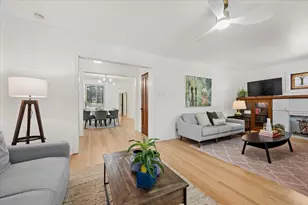 3810 N Mozart St, Chicago, IL 60618 - Photo 4