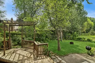 327 W Hawley St, Mundelein, IL 60060 - Photo 16