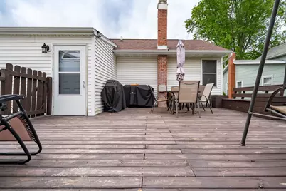 820 S Locust Street, Pontiac, IL 61764 - Photo 28