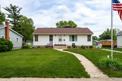 820 S Locust Street, Pontiac, IL 61764 - Photo 22