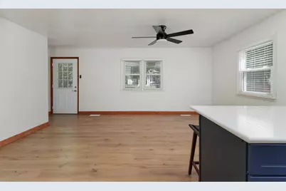602 W 3rd Street, Delavan, IL 61734 - Photo 10