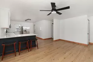 602 W 3rd St, Delavan, IL 61734 - Photo 14