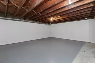 602 W 3rd St, Delavan, IL 61734 - Photo 28