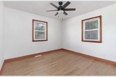 602 W 3rd Street, Delavan, IL 61734 - Photo 24