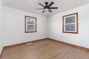 602 W 3rd St, Delavan, IL 61734 - Photo 24