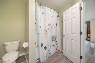 2833 Granite Ct, Crystal Lake, IL 60012 - Photo 20