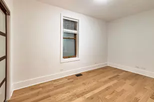 2132 N Oakley Ave, Chicago, IL 60647 - Photo 10