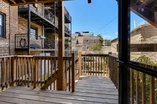2132 N Oakley Ave, Chicago, IL 60647 - Photo 16
