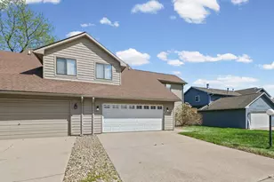 2515 Clayton Blvd, Champaign, IL 61822 - Photo 2