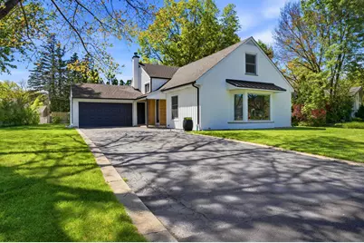 1917 E Cholo Lane, Mount Prospect, IL 60056 - Photo 1