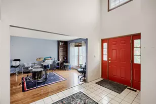 1721 Dorchester Ave, Algonquin, IL 60102 - Photo 4