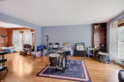 1721 Dorchester Avenue, Algonquin, IL 60102 - Photo 14