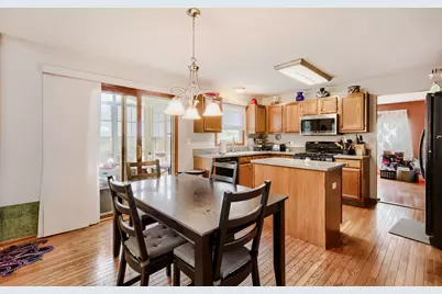 1721 Dorchester Avenue, Algonquin, IL 60102 - Photo 10