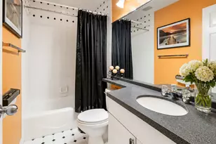 1410 E 48th St, Chicago, IL 60615 - Photo 12