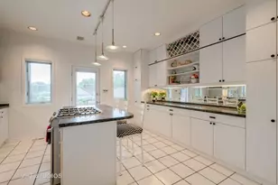 1410 E 48th St, Chicago, IL 60615 - Photo 4
