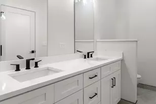 420 E 50th Pl, Chicago, IL 60615 - Photo 20