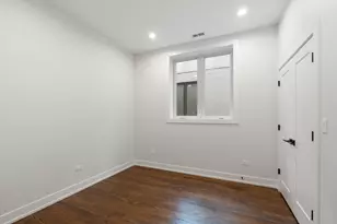 420 E 50th Pl, Chicago, IL 60615 - Photo 10
