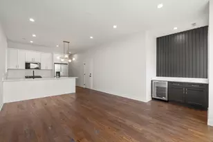 420 E 50th Pl, Chicago, IL 60615 - Photo 8