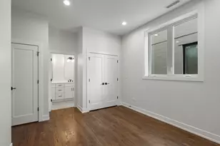 420 E 50th Pl, Chicago, IL 60615 - Photo 14