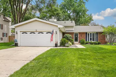 16 S Birchwood Drive, Naperville, IL 60540 - Photo 1