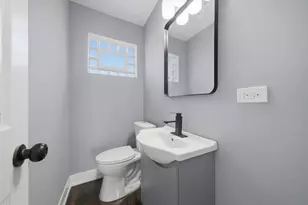 8243 S Wabash Ave, Chicago, IL 60619 - Photo 10