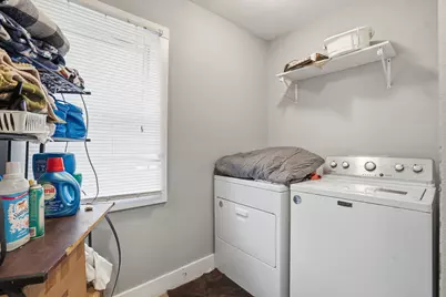 3202 W 67th Street, Davenport, IA 52806 - Photo 16
