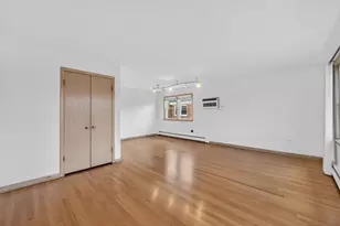8312 W Summerdale Ave, Chicago, IL 60656 - Photo 2