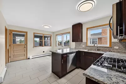 8312 W Summerdale Avenue #2, Chicago, IL 60656 - Photo 12