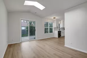 1161 Regent Dr, Mundelein, IL 60060 - Photo 12