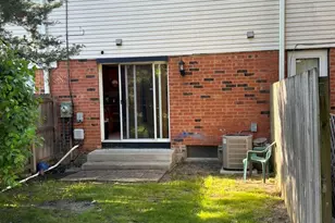 5015 Euclid Ln, Richton Park, IL 60471 - Photo 2
