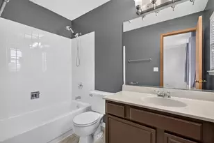667 Harvest Dr, Bolingbrook, IL 60490 - Photo 18