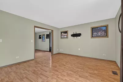 667 Harvest Drive, Bolingbrook, IL 60490 - Photo 8