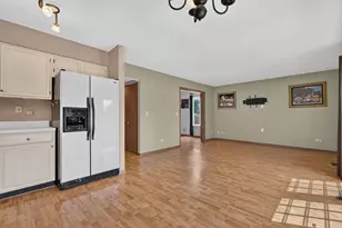 667 Harvest Dr, Bolingbrook, IL 60490 - Photo 12
