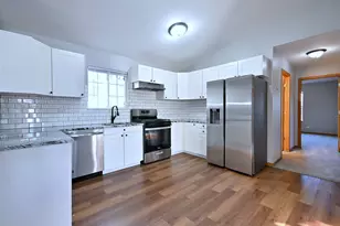 19 E Pineview Dr, Round Lake Park, IL 60073 - Photo 20