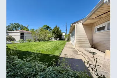 4138 Custer Avenue, Brookfield, IL 60513 - Photo 14